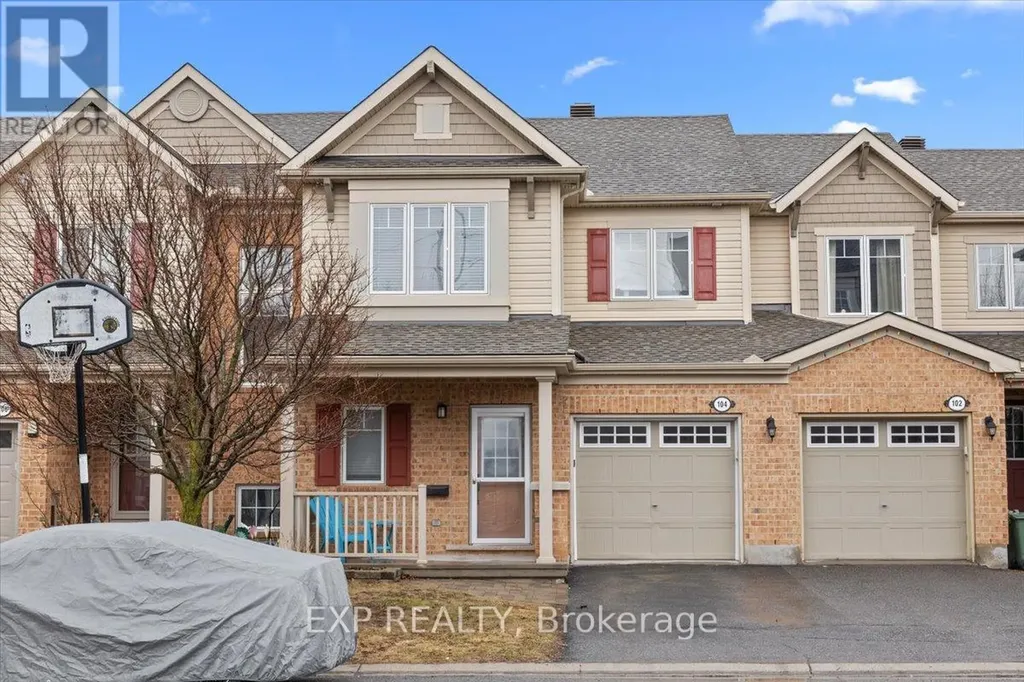 104 Harmattan Avenue Ottawa ON K2S 0E3
