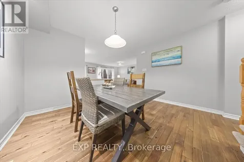 104 Harmattan Avenue Ottawa ON K2S 0E3