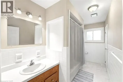 13 Westview Crescent Waterdown ON L8B 0E4