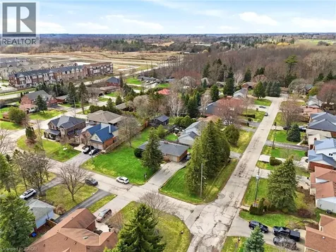 13 Westview Crescent Waterdown ON L8B 0E4