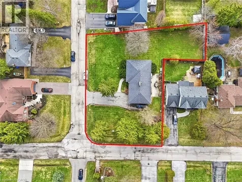 13 Westview Crescent Waterdown ON L8B 0E4