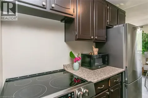 30 Avalon Place Kitchener ON N2M 4N6
