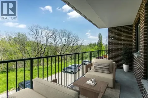 30 Avalon Place Kitchener ON N2M 4N6