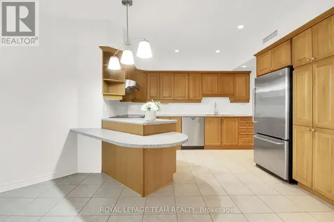 131 Wurtemburg Street Ottawa ON K1N 1J2