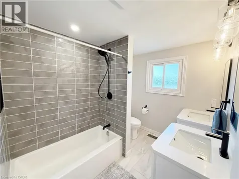 54 Nello Street St. Catharines ON L2N 1G7