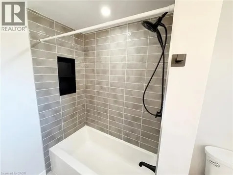 54 Nello Street St. Catharines ON L2N 1G7