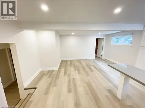 54 Nello Street St. Catharines ON L2N 1G7