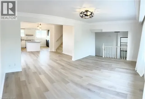 54 Nello Street St. Catharines ON L2N 1G7