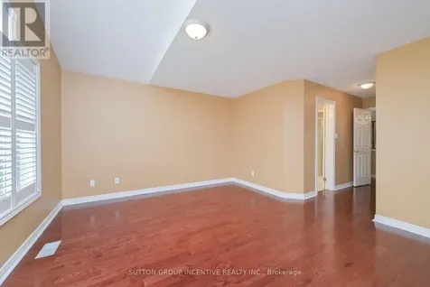 4 Belair Place New Tecumseth ON L9R 1Z1