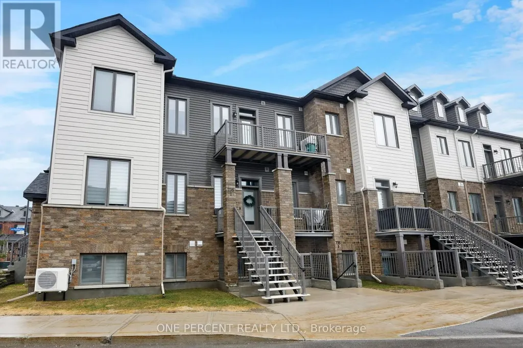 735 Dearborn Private Ottawa ON K1T 0W3
