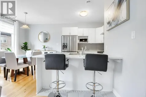 735 Dearborn Private Ottawa ON K1T 0W3