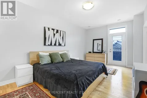 735 Dearborn Private Ottawa ON K1T 0W3