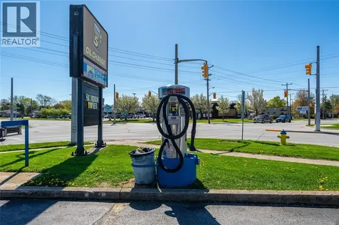 646 Cathcart Boulevard Sarnia ON N7V 2N4