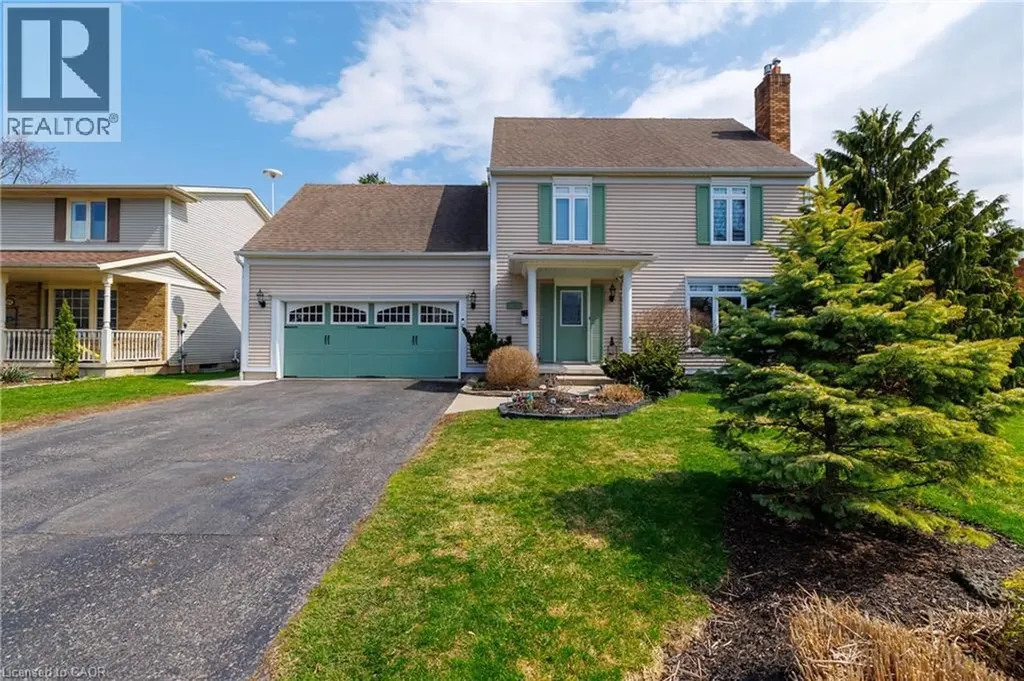 35 Brookfield Boulevard Dunnville ON N1A 3G2