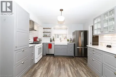 35 Brookfield Boulevard Dunnville ON N1A 3G2