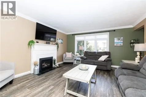 35 Brookfield Boulevard Dunnville ON N1A 3G2