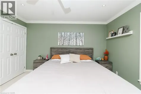 35 Brookfield Boulevard Dunnville ON N1A 3G2