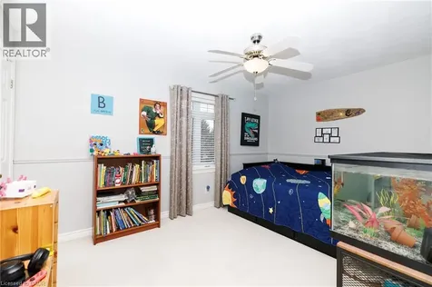35 Brookfield Boulevard Dunnville ON N1A 3G2