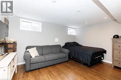 35 Brookfield Boulevard Dunnville ON N1A 3G2