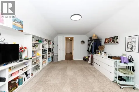 35 Brookfield Boulevard Dunnville ON N1A 3G2
