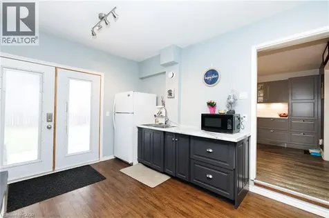 35 Brookfield Boulevard Dunnville ON N1A 3G2