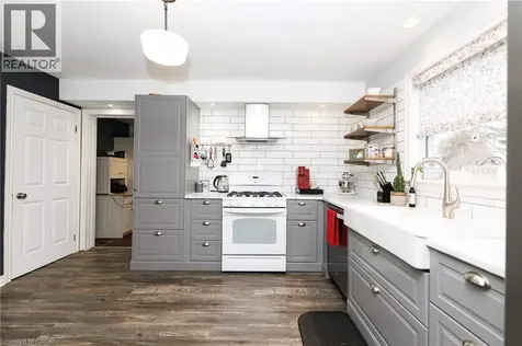 35 Brookfield Boulevard Dunnville ON N1A 3G2