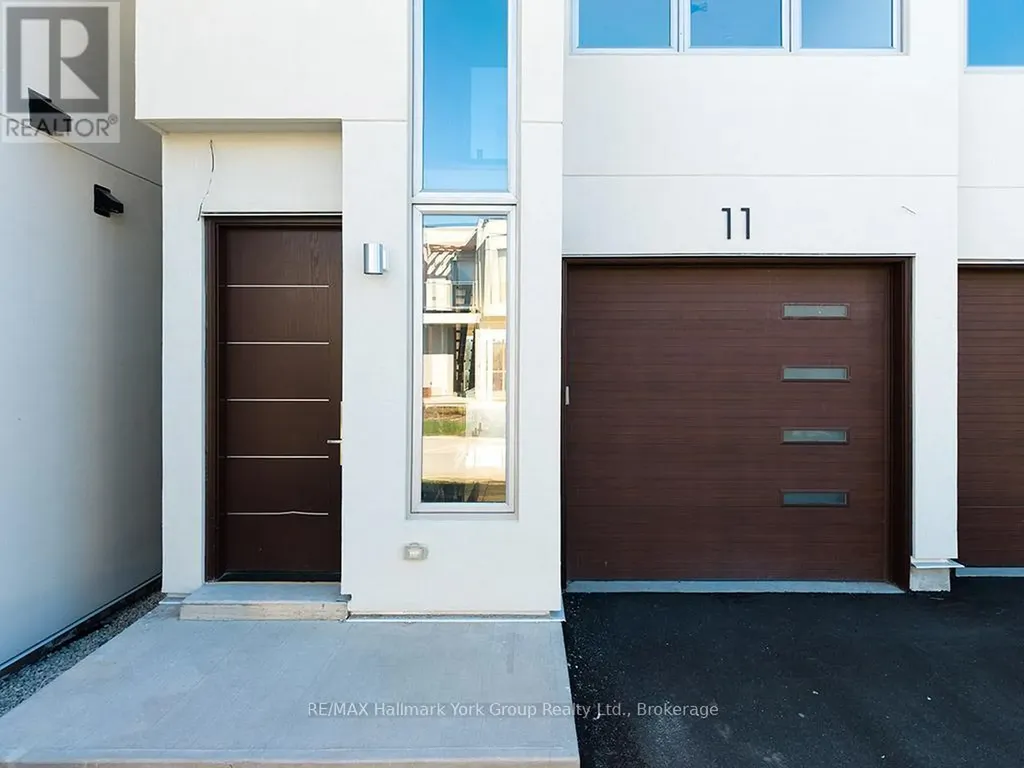 11 Waterview Lane Blue Mountains ON N0H 2P0