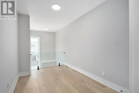 11 Waterview Lane Blue Mountains ON N0H 2P0