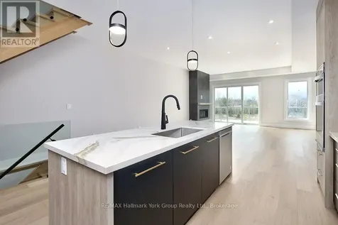 11 Waterview Lane Blue Mountains ON N0H 2P0