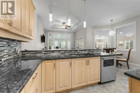 740 Walford Road Laurentian Valley ON K8A 6W5