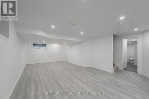 122 Rodeo Drive Ottawa ON K2J 5K3