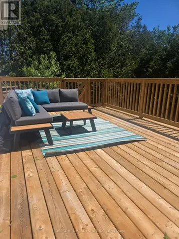 859 Lakeshore Road East Oro-medonte ON L0L 1T0
