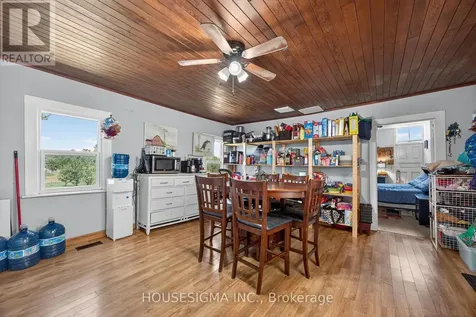 1617 42 County Road Clearview ON L0M 1S0