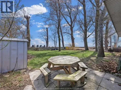83 Marentette Beach Drive Leamington ON N8H 3V7