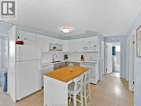 83 Marentette Beach Drive Leamington ON N8H 3V7