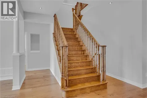 22 Woodhouse Street Hamilton ON L9K 0H2