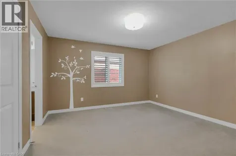22 Woodhouse Street Hamilton ON L9K 0H2