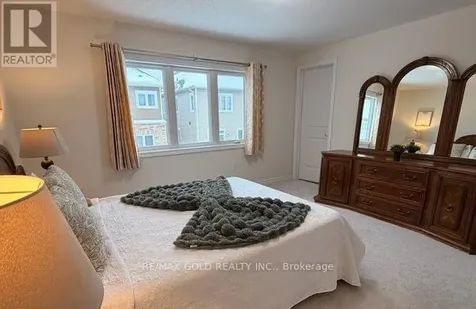 86 Molozzi Street Erin ON N0B 1T0