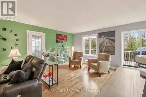 119 Sierra Woods Drive Ottawa ON K0A 1L0