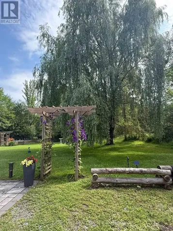 119 Sierra Woods Drive Ottawa ON K0A 1L0