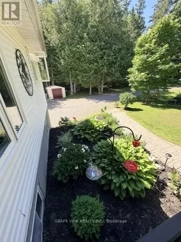 119 Sierra Woods Drive Ottawa ON K0A 1L0