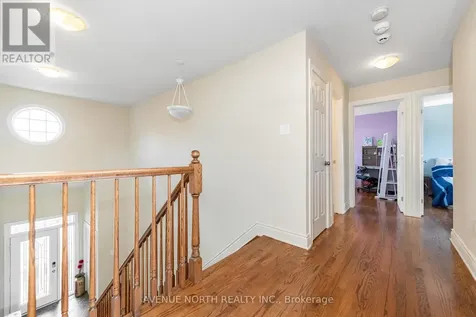 184 Felicity Crescent Ottawa ON K1W 0C2