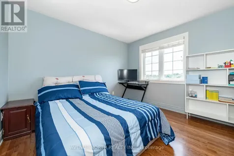 184 Felicity Crescent Ottawa ON K1W 0C2
