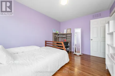 184 Felicity Crescent Ottawa ON K1W 0C2