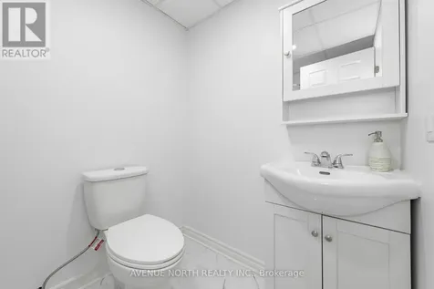 184 Felicity Crescent Ottawa ON K1W 0C2