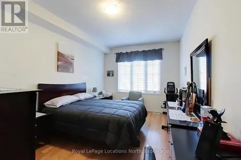 19 Village Gate Wasaga Beach ON L9Z 0G3