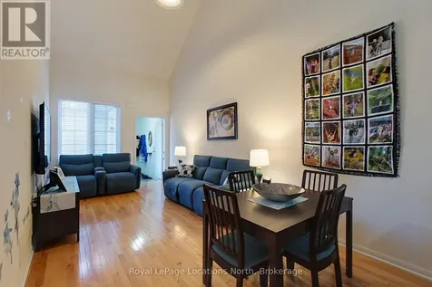 19 Village Gate Wasaga Beach ON L9Z 0G3