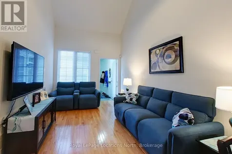 19 Village Gate Wasaga Beach ON L9Z 0G3