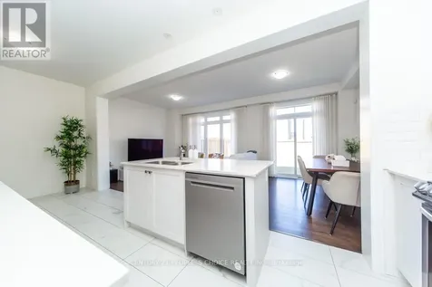162 Ogston Crescent Whitby ON L1P 0H3