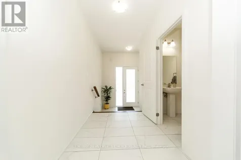 162 Ogston Crescent Whitby ON L1P 0H3